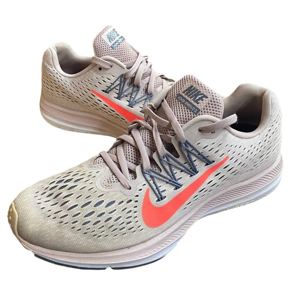 Nike Zoom Winflo 5 Women's Running Shoe 9 Gray Cream Mesh Orange Swoosh Lace Up
